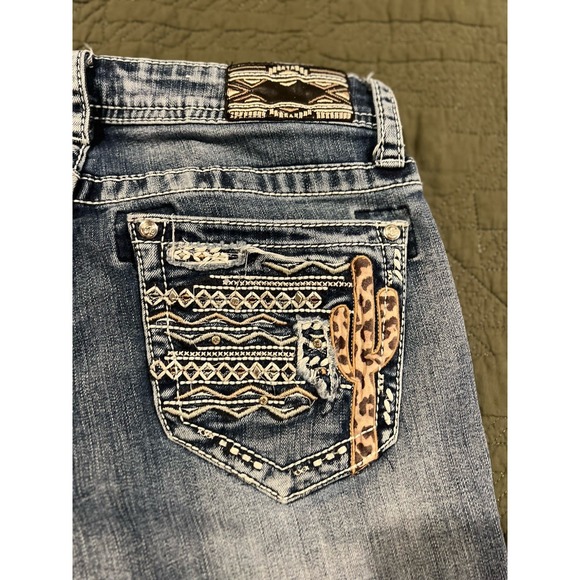 Grace In LA Women's Blue Jeans Size 28 Western Embelishments - Picture 13 of 14